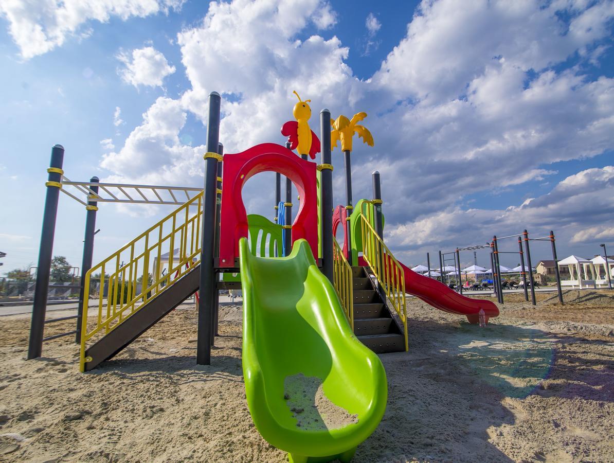 מלון זאטוקה Welcome Summer מראה חיצוני תמונה