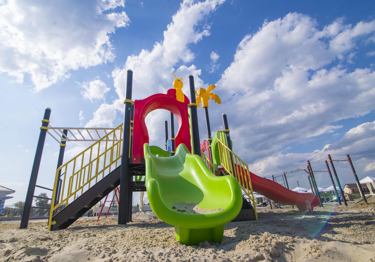 מלון זאטוקה Welcome Summer מראה חיצוני תמונה